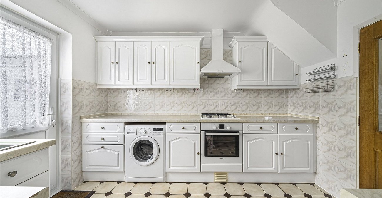 3 bedroom house for sale in Dartford | Robinson Jackson