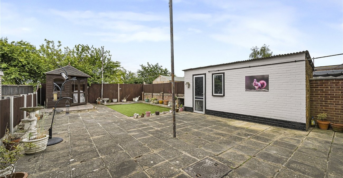 3 bedroom house for sale in Dartford | Robinson Jackson