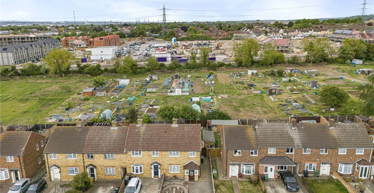 3 bedroom house for sale in Dartford | Robinson Jackson