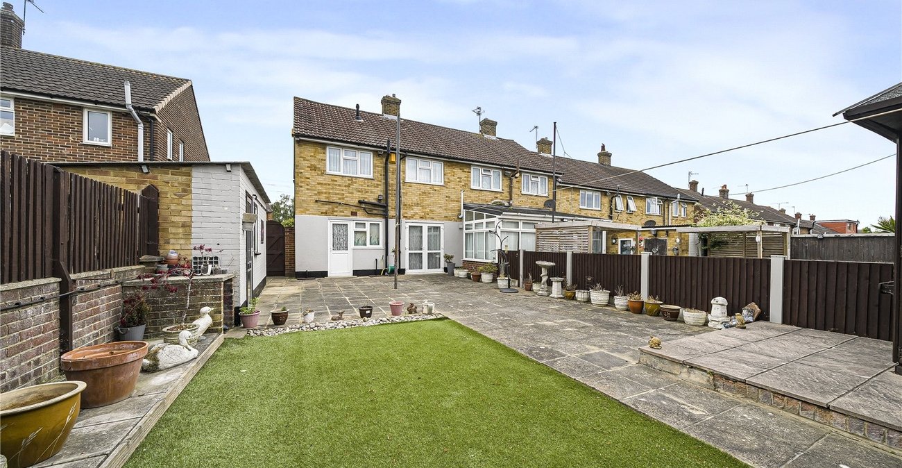 3 bedroom house for sale in Dartford | Robinson Jackson