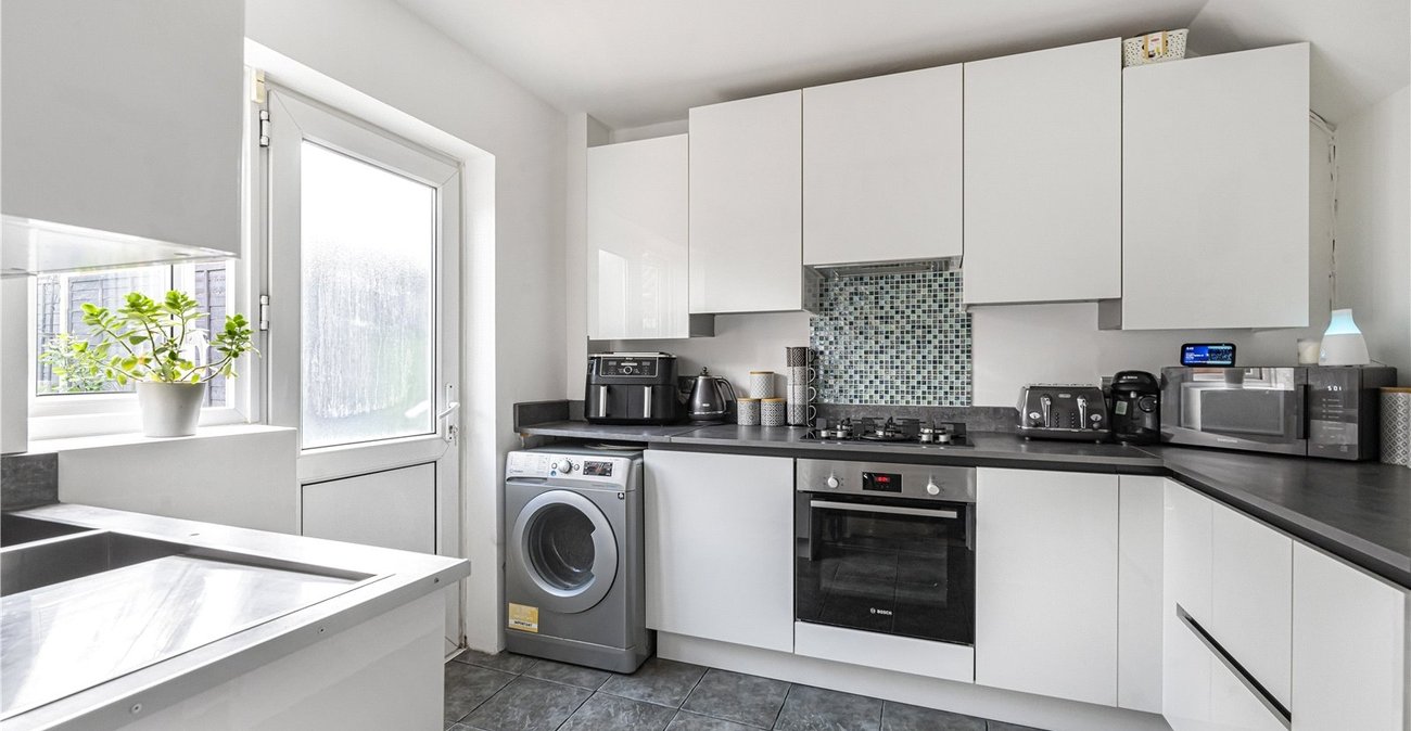 3 bedroom house for sale in Dartford | Robinson Jackson