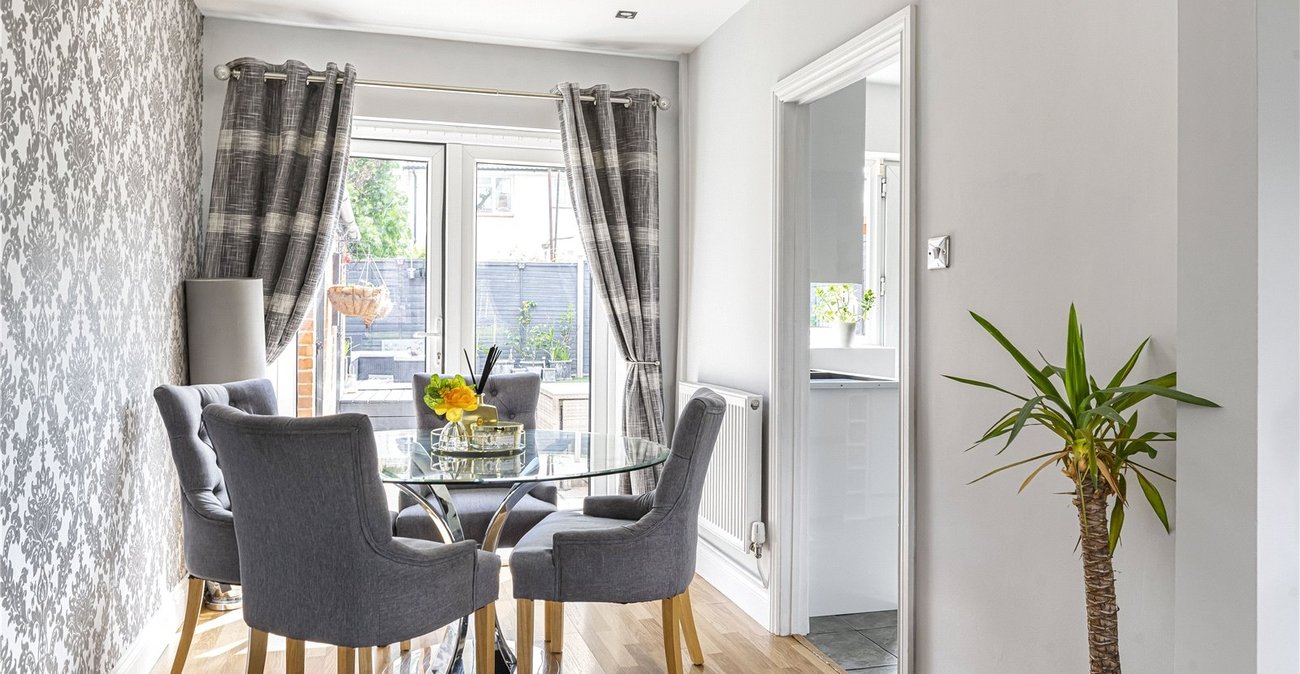 3 bedroom house for sale in Dartford | Robinson Jackson