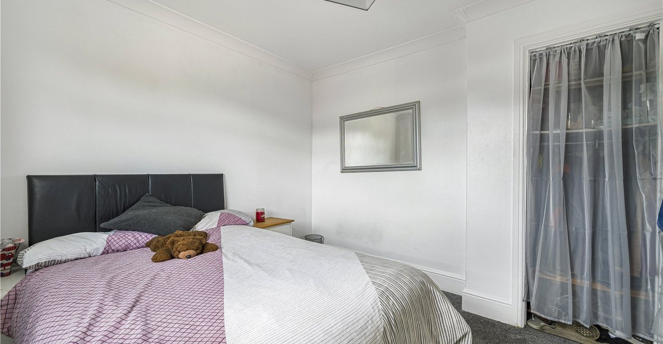 3 bedroom house for sale in Dartford | Robinson Jackson