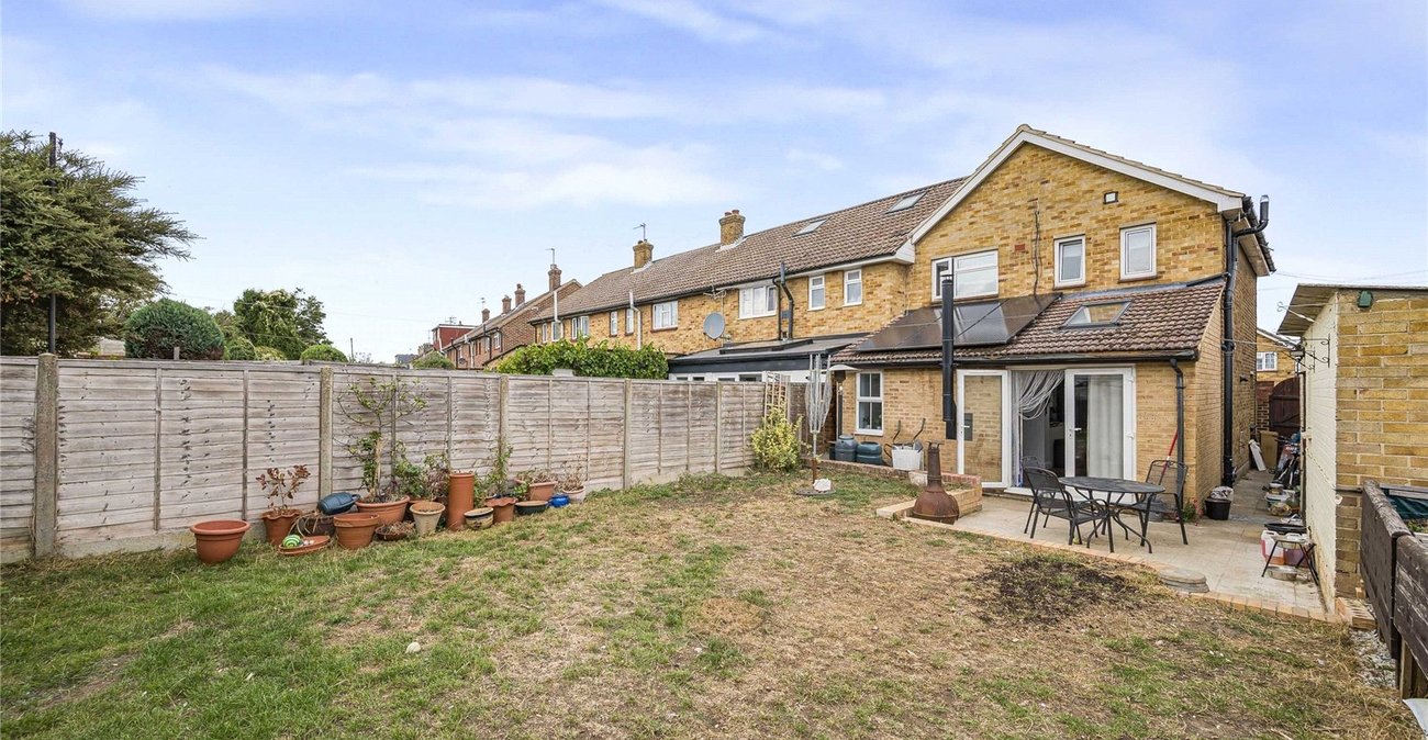 3 bedroom house for sale in Dartford | Robinson Jackson
