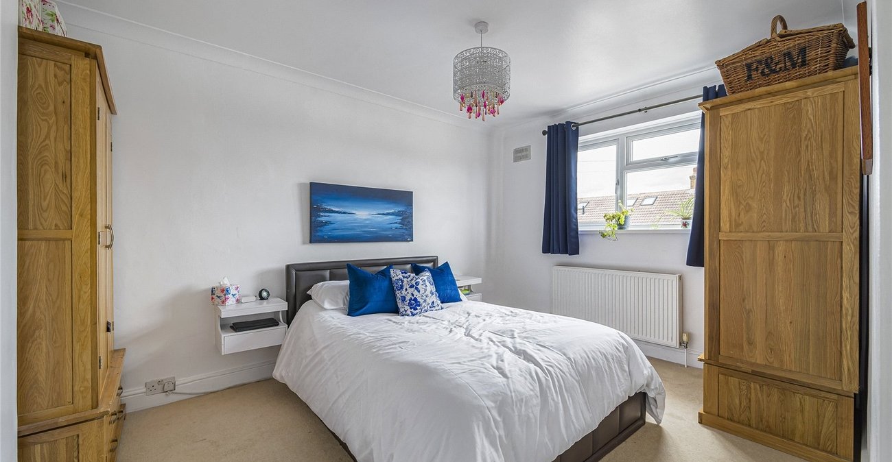 3 bedroom house for sale in Dartford | Robinson Jackson