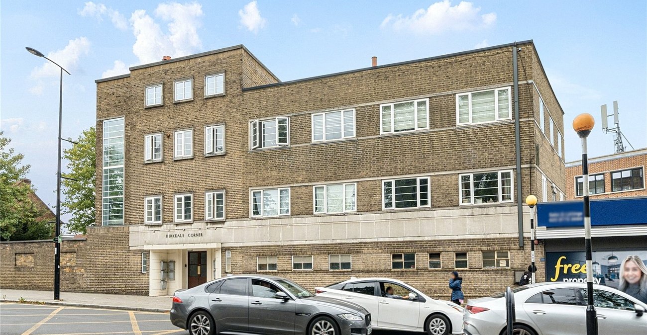 3 bedroom property for sale in Westwood Hill | Robinson Jackson