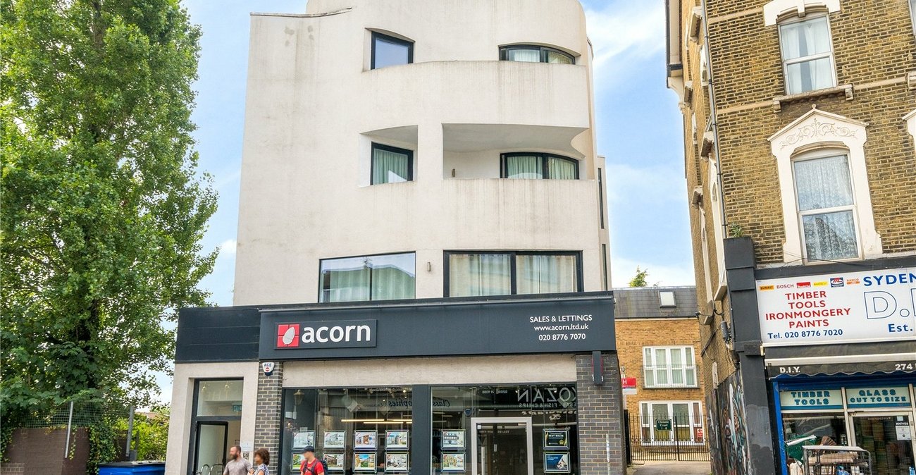 1 bedroom property for sale in London | Robinson Jackson