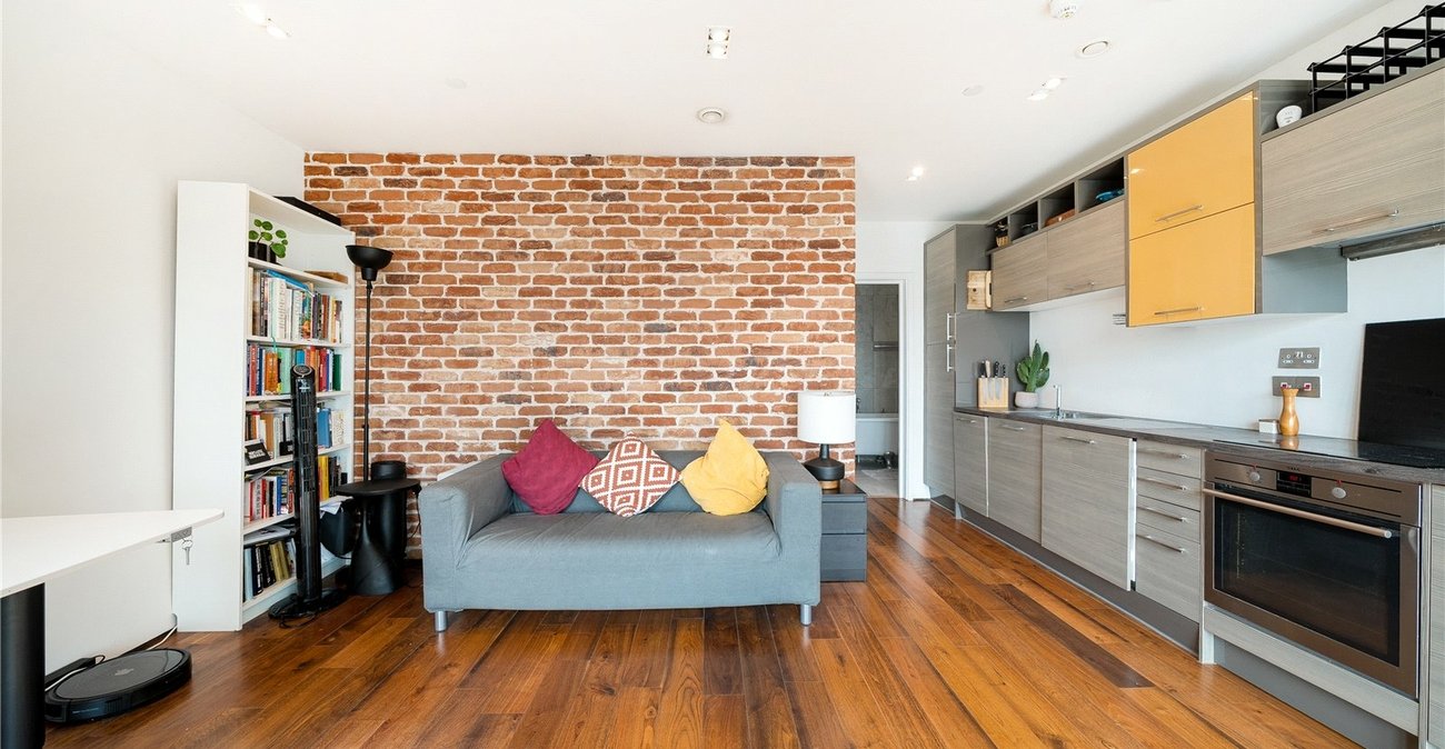 1 bedroom property for sale in London | Robinson Jackson