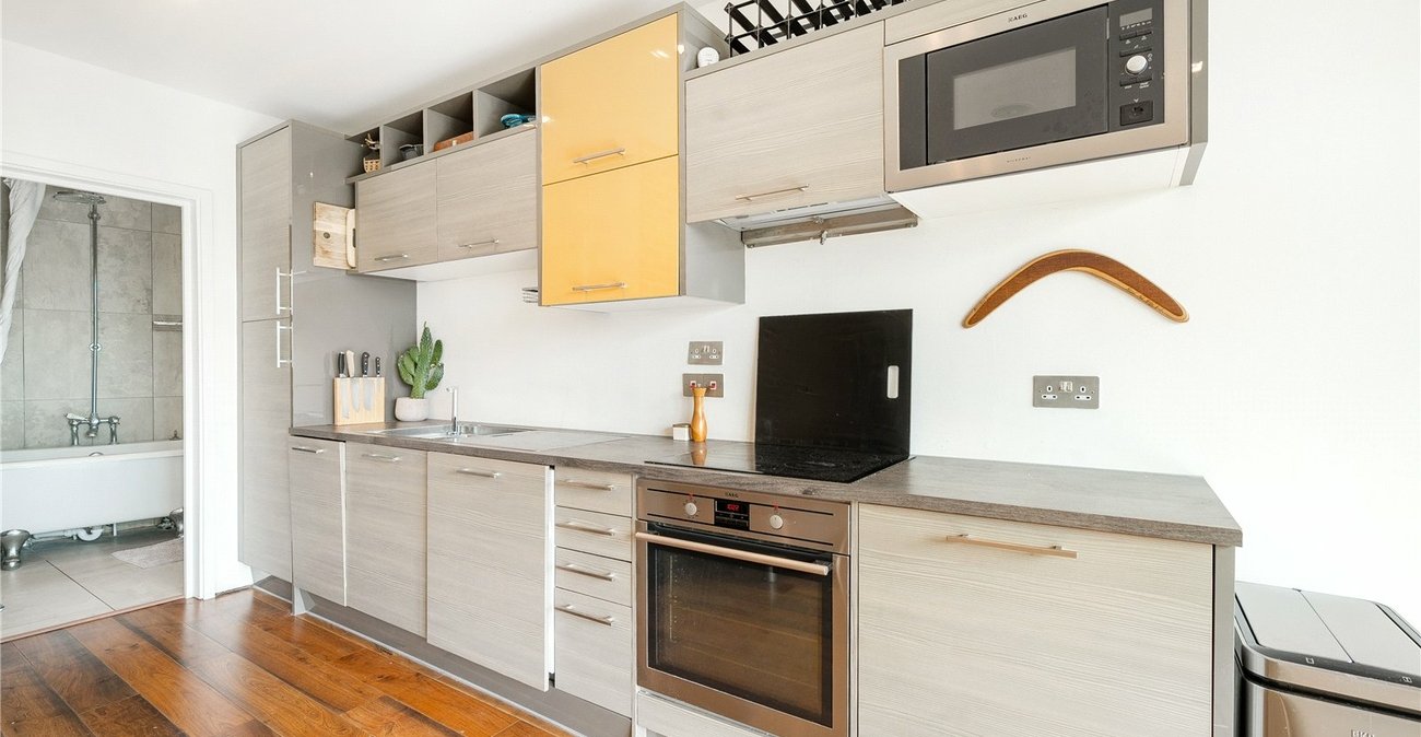 1 bedroom property for sale in London | Robinson Jackson