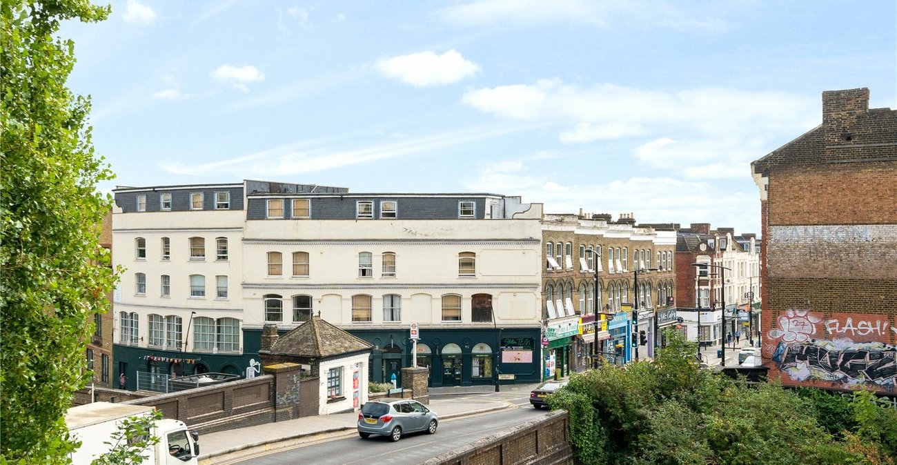 1 bedroom property for sale in  | Robinson Jackson