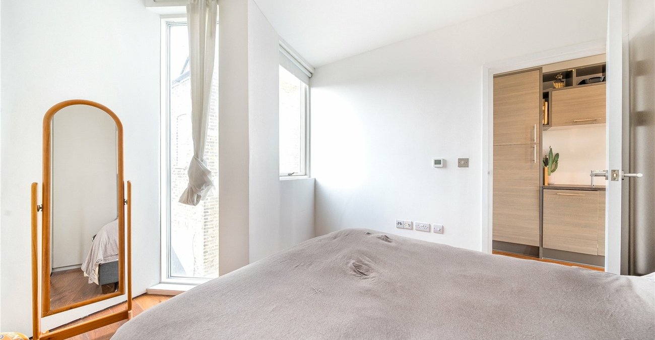 1 bedroom property for sale in  | Robinson Jackson