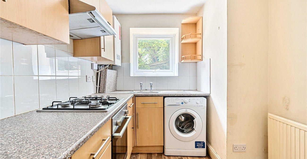 2 bedroom property for sale in  | Robinson Jackson