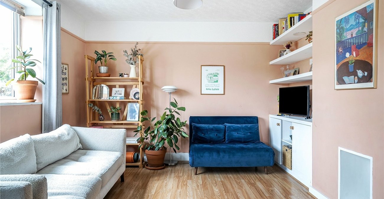 2 bedroom property for sale in  | Robinson Jackson