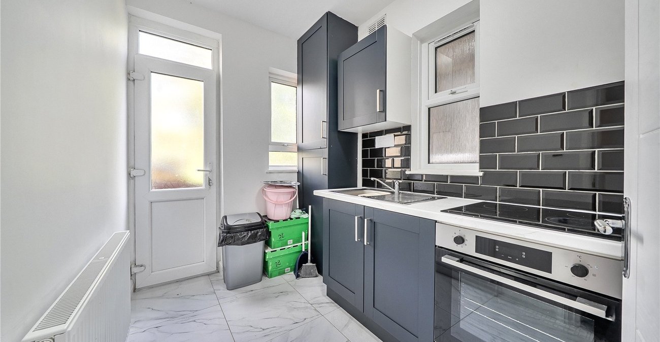 2 bedroom property for sale in Sydenham | Robinson Jackson