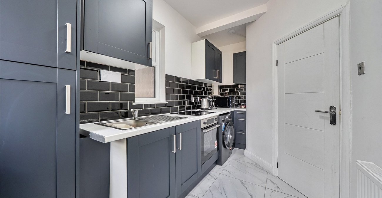 2 bedroom property for sale in Sydenham | Robinson Jackson