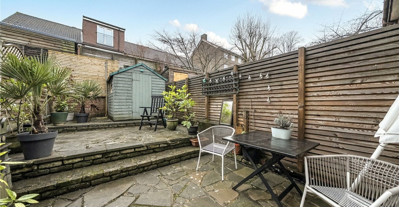 2 bedroom house for sale in Sydenham | Robinson Jackson