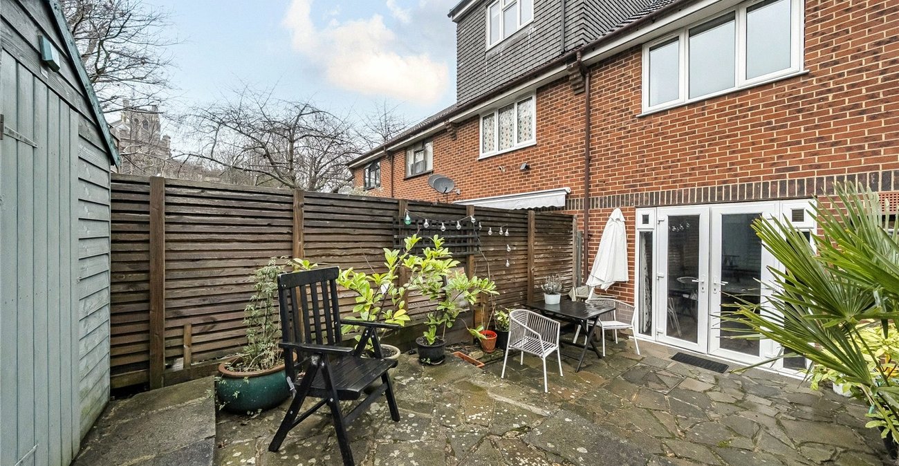 2 bedroom house for sale in Sydenham | Robinson Jackson