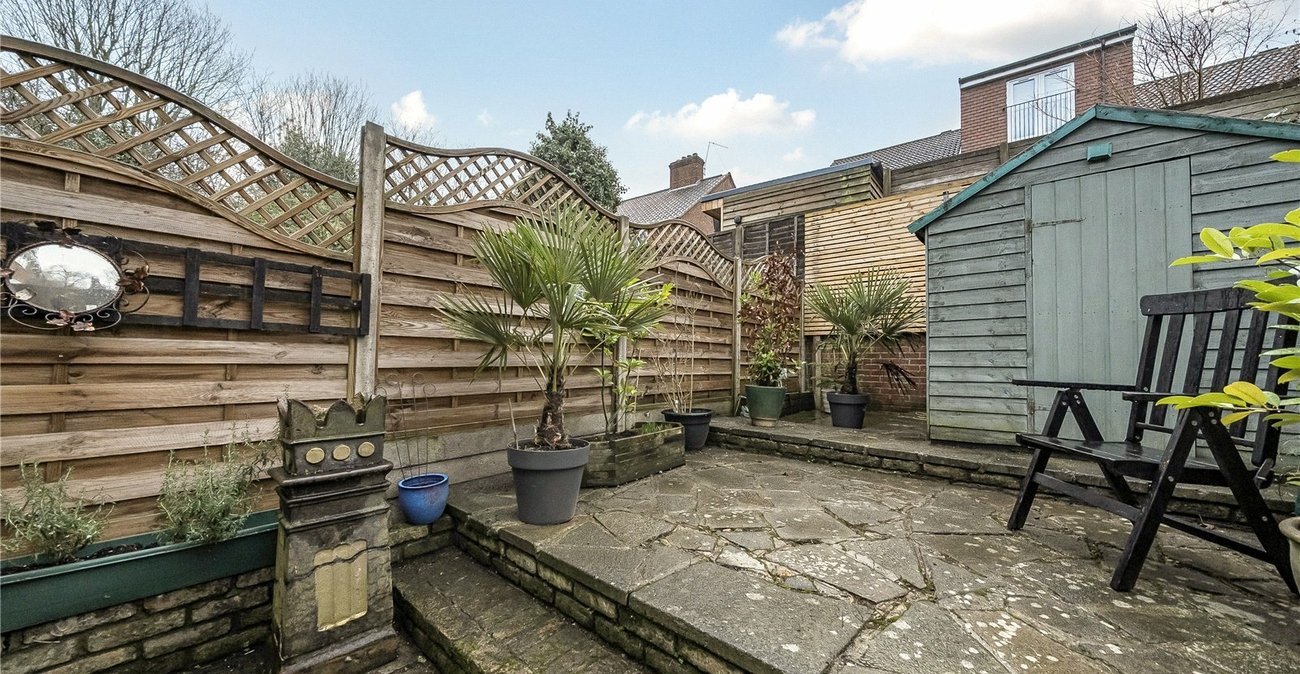 2 bedroom house for sale in Sydenham | Robinson Jackson