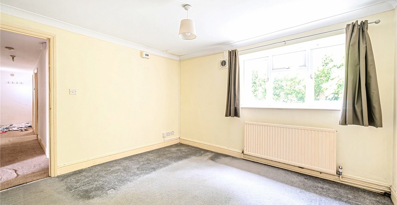 2 bedroom property for sale in Sydenham | Robinson Jackson