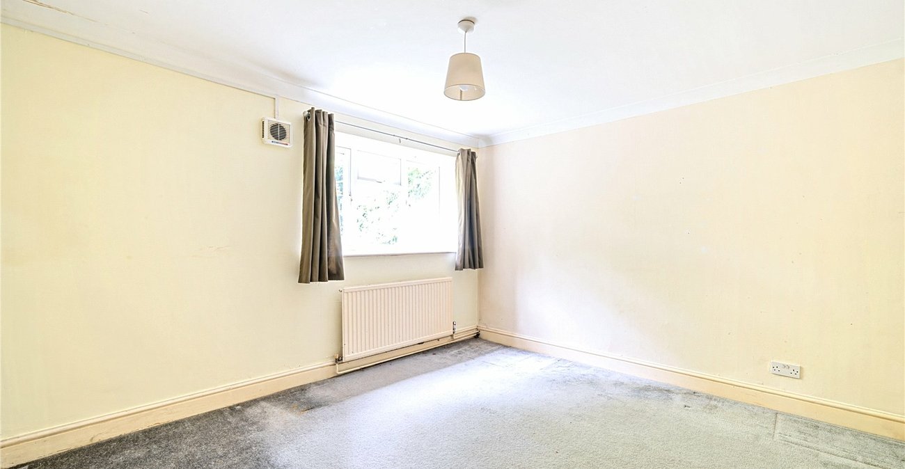 2 bedroom property for sale in Sydenham | Robinson Jackson