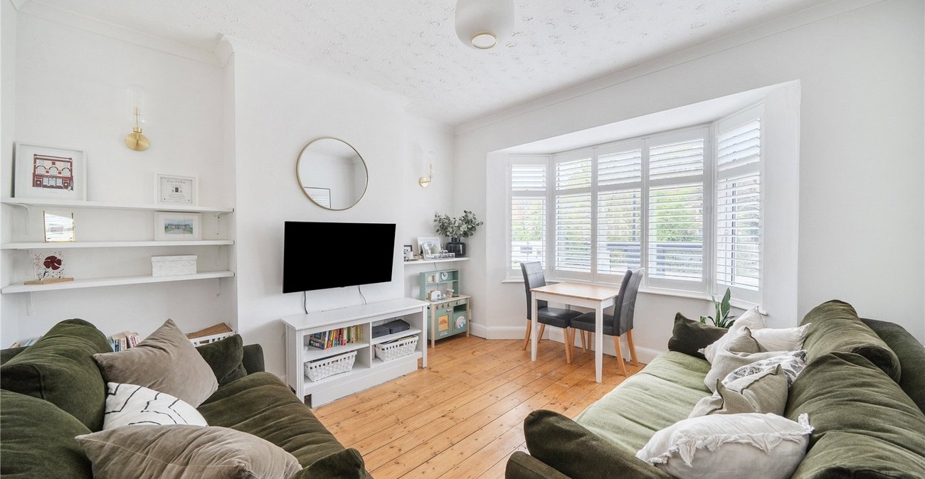 2 bedroom property for sale in Sydenham | Robinson Jackson