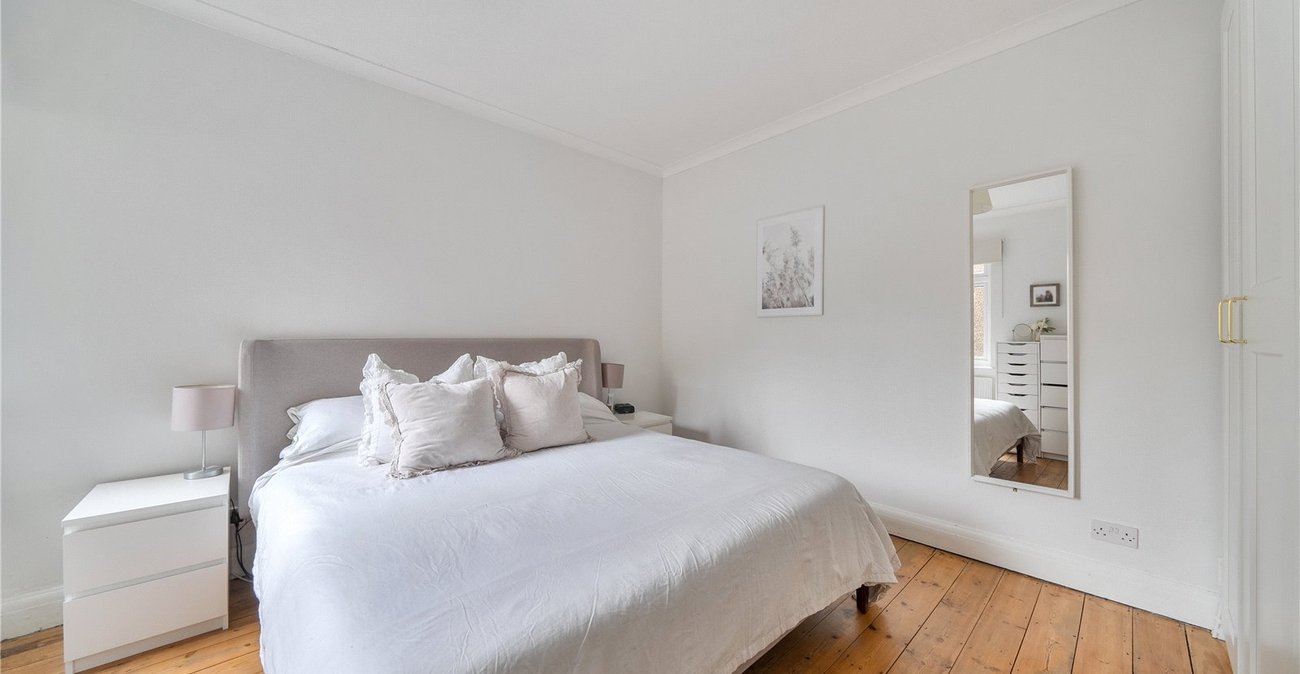 2 bedroom property for sale in Sydenham | Robinson Jackson