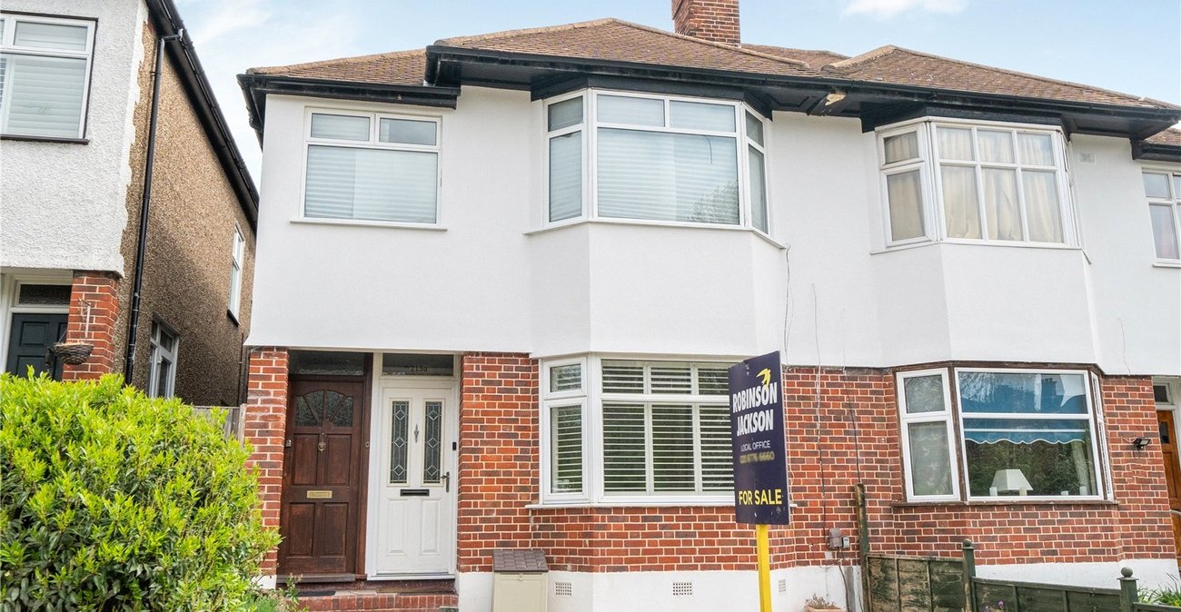 2 bedroom property for sale in Sydenham | Robinson Jackson