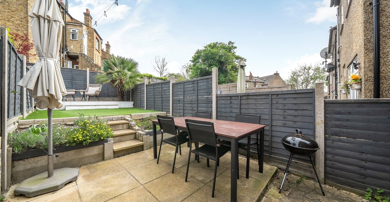 2 bedroom property for sale in Sydenham | Robinson Jackson