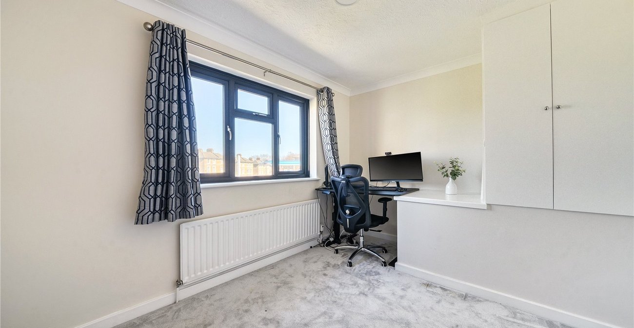 2 bedroom house for sale in Sydenham | Robinson Jackson