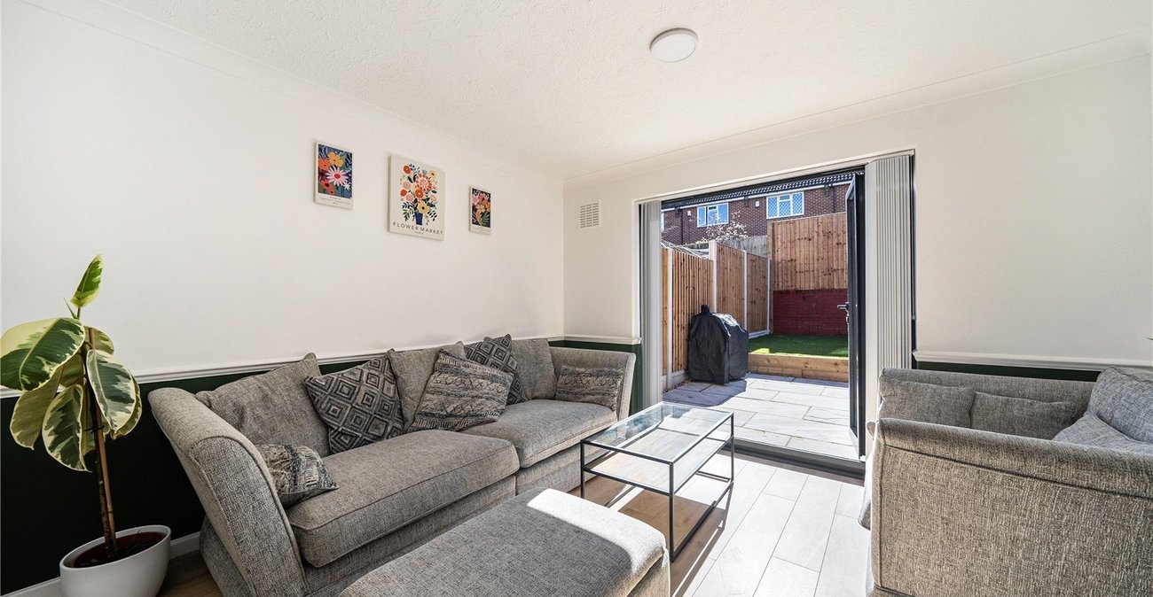 2 bedroom house for sale in Sydenham | Robinson Jackson