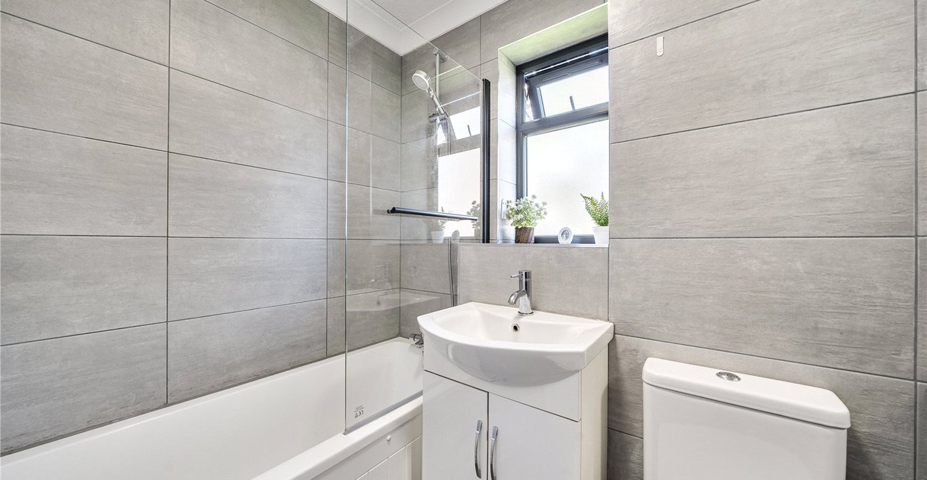 2 bedroom house for sale in Sydenham | Robinson Jackson