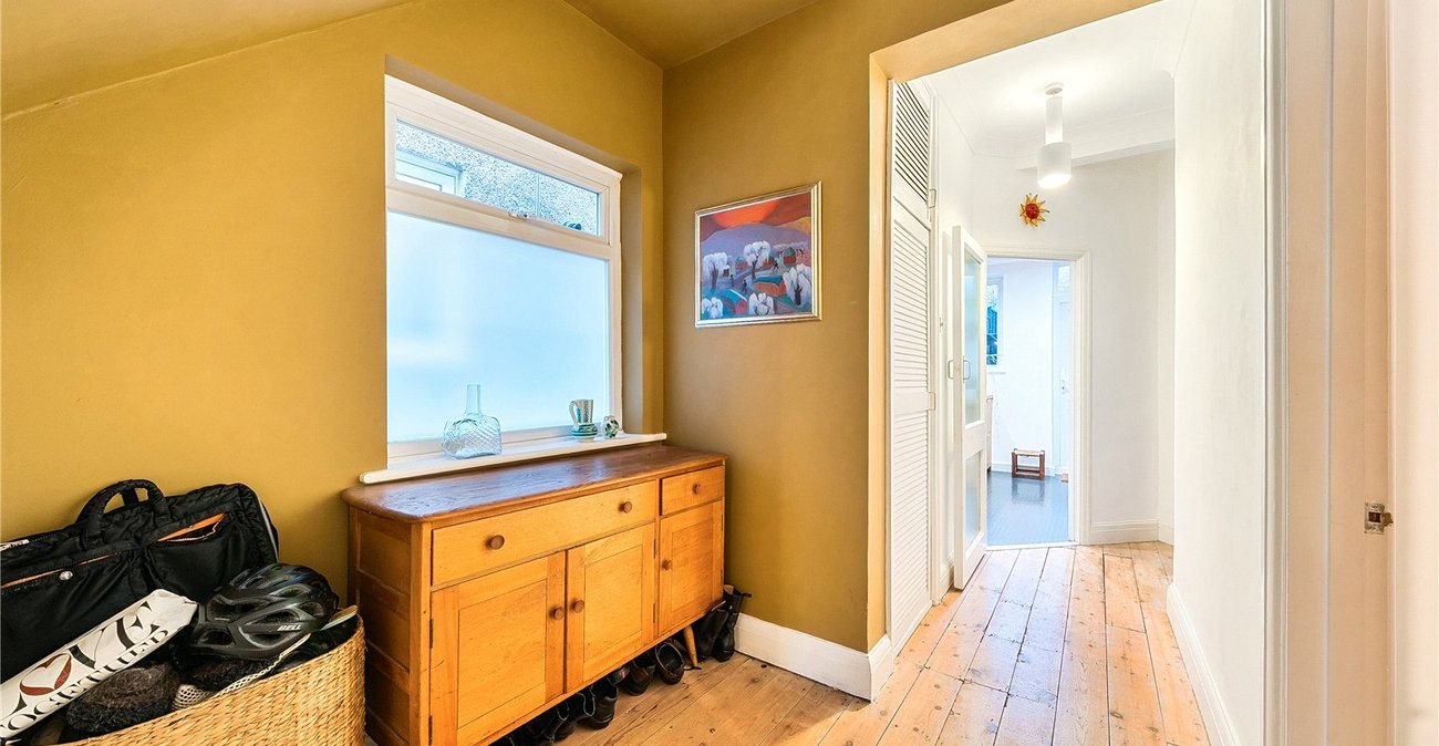 2 bedroom property for sale in Sydenham | Robinson Jackson