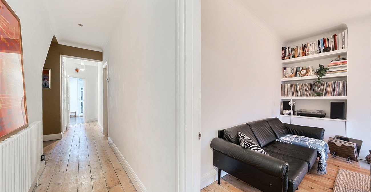 2 bedroom property for sale in Sydenham | Robinson Jackson