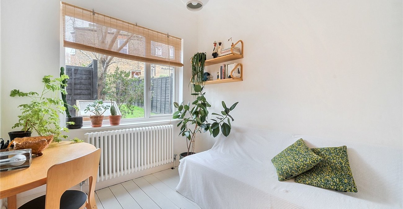 2 bedroom property for sale in Sydenham | Robinson Jackson