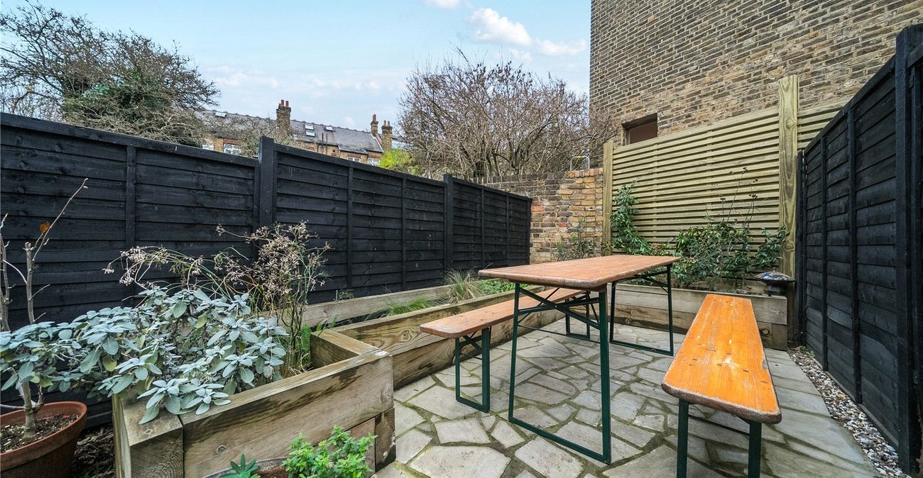 2 bedroom property for sale in Sydenham | Robinson Jackson