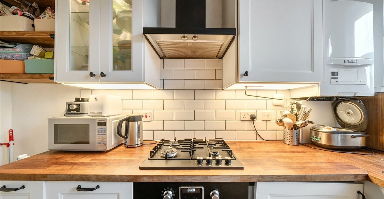 2 bedroom property for sale in Sydenham | Robinson Jackson