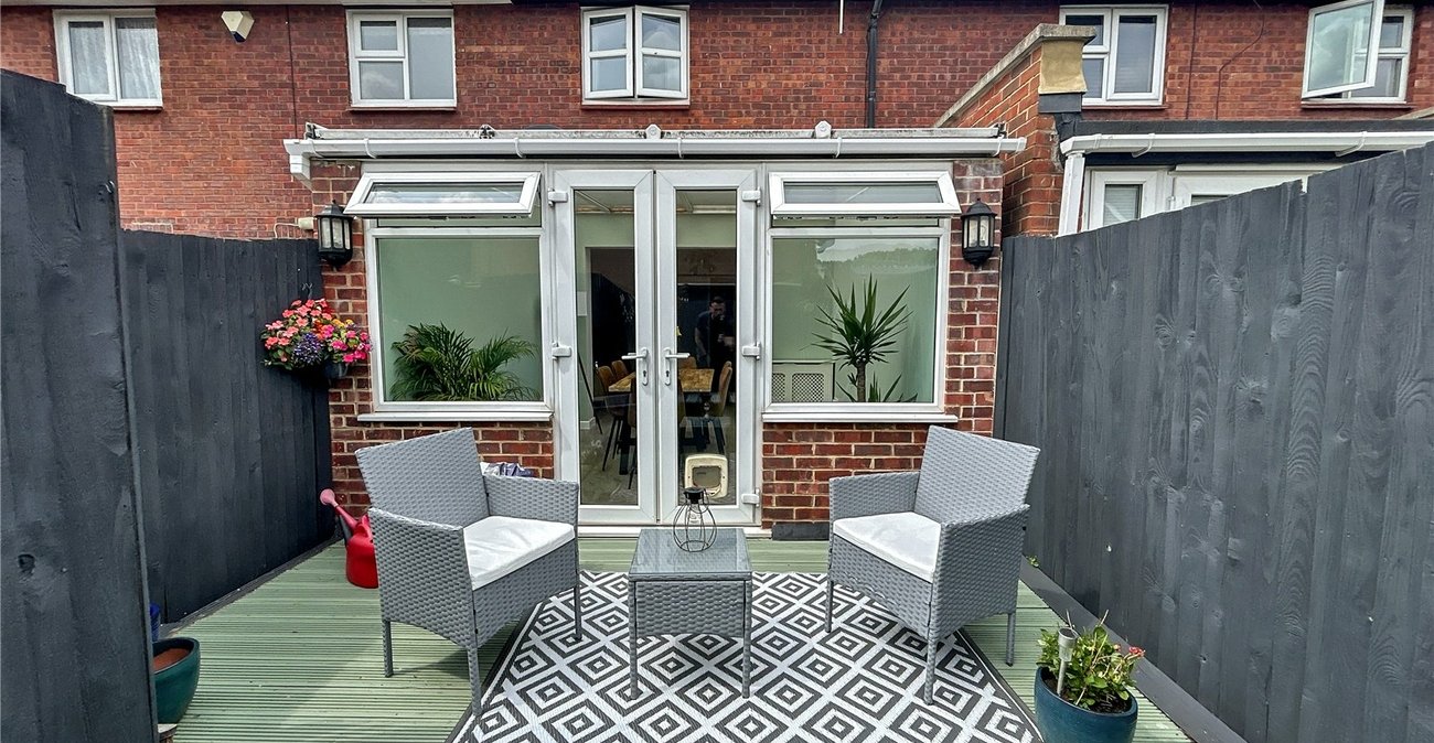 2 bedroom house for sale in Sidcup | Robinson Jackson