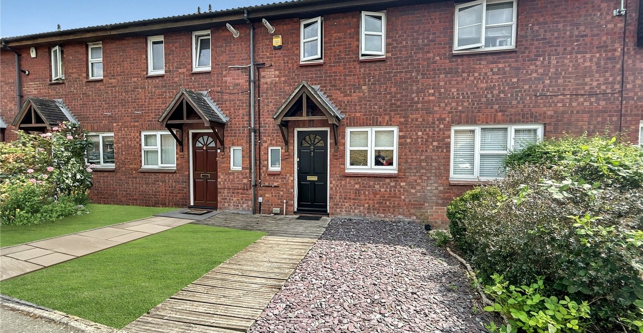 2 bedroom house for sale in Sidcup | Robinson Jackson