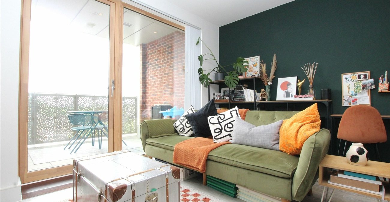 2 bedroom property for sale in Abbey Wood | Robinson Jackson