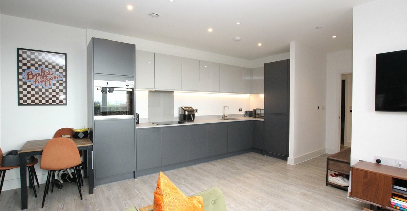 2 bedroom property for sale in Abbey Wood | Robinson Jackson