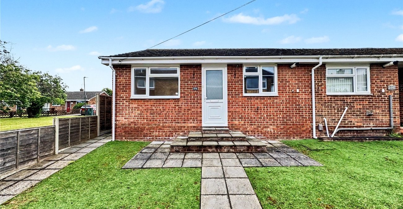 1 bedroom bungalow for sale in Parkwood | Robinson Michael & Jackson
