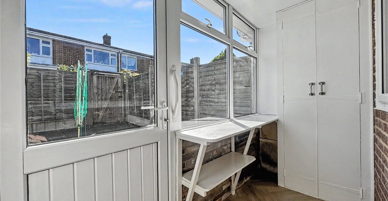 1 bedroom bungalow for sale in Parkwood | Robinson Michael & Jackson