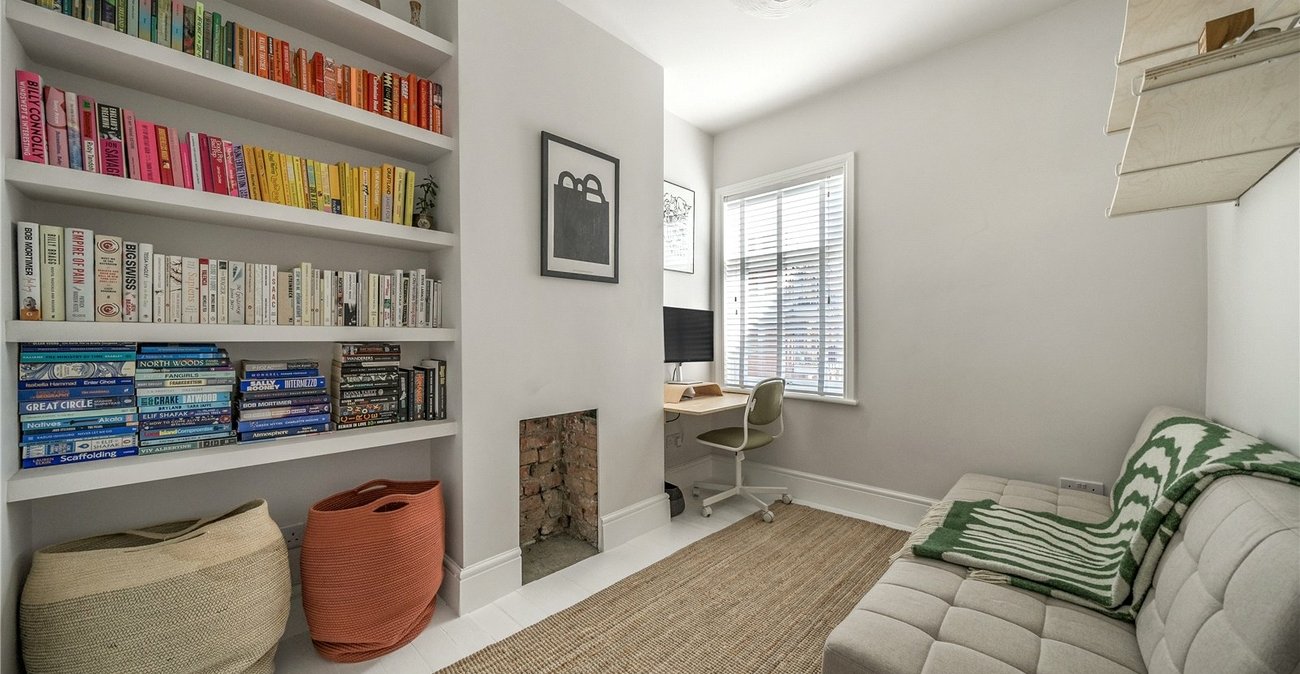 2 bedroom house for sale in Sydenham | Robinson Jackson