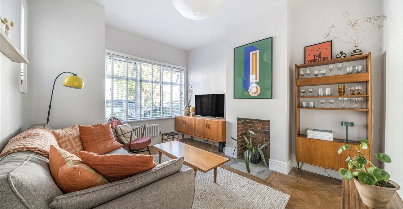 2 bedroom house for sale in Sydenham | Robinson Jackson