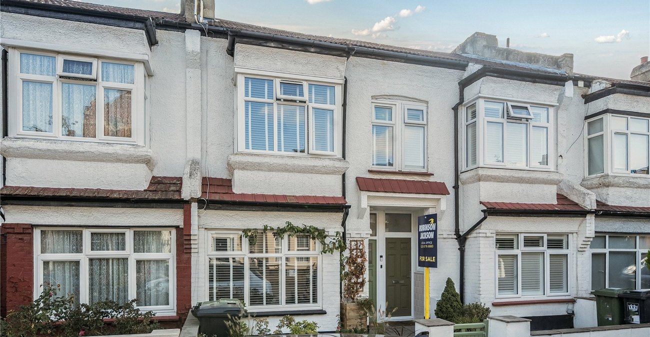 2 bedroom house for sale in Sydenham | Robinson Jackson