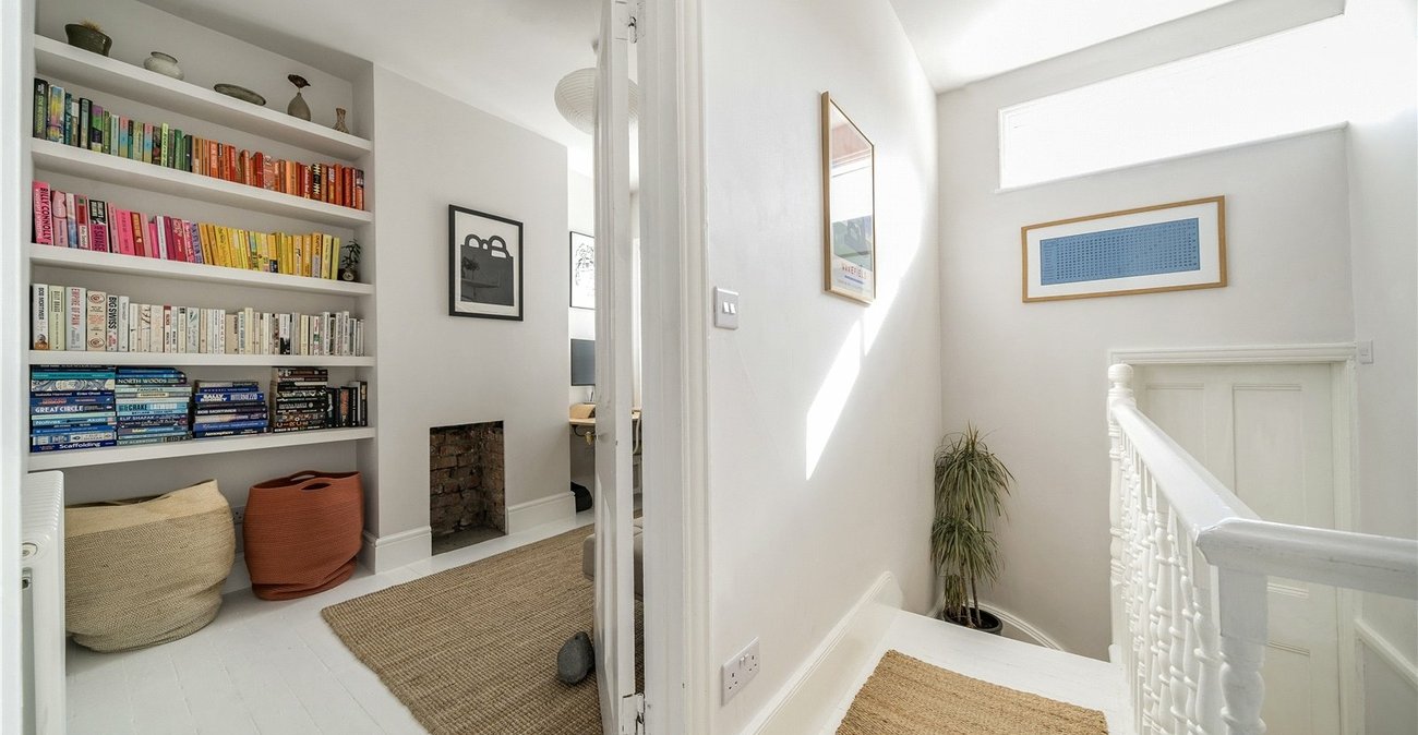 2 bedroom house for sale in Sydenham | Robinson Jackson