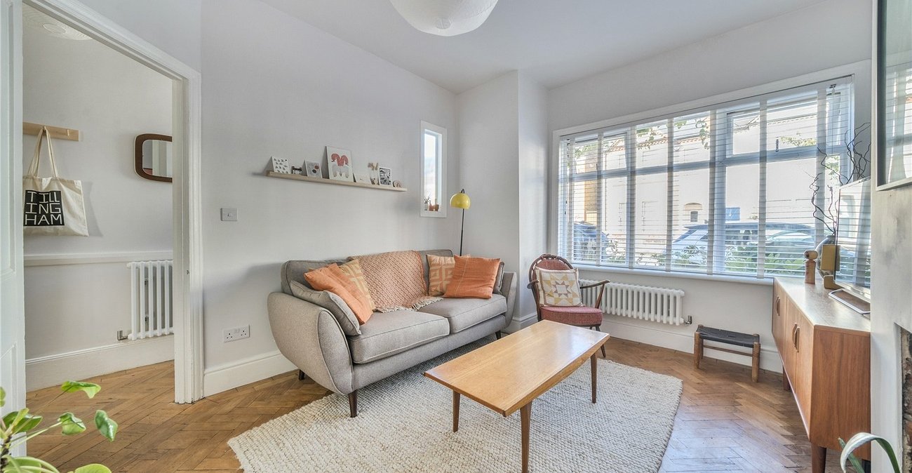 2 bedroom house for sale in Sydenham | Robinson Jackson