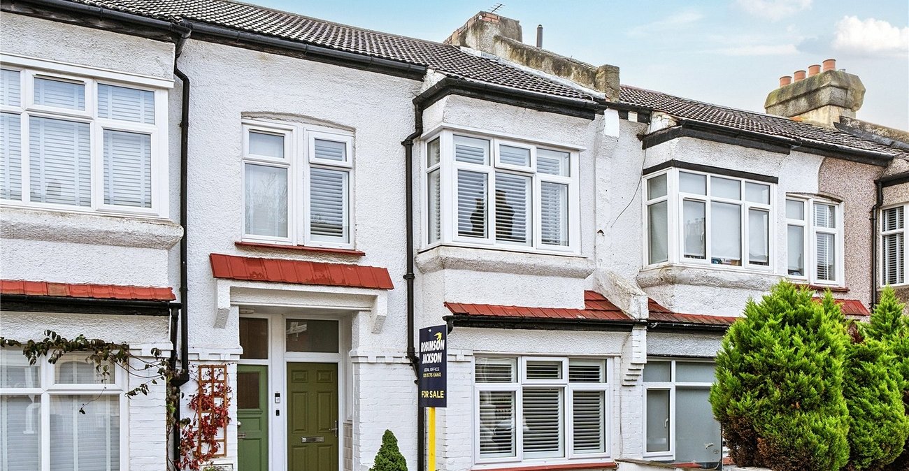 2 bedroom house for sale in Sydenham | Robinson Jackson