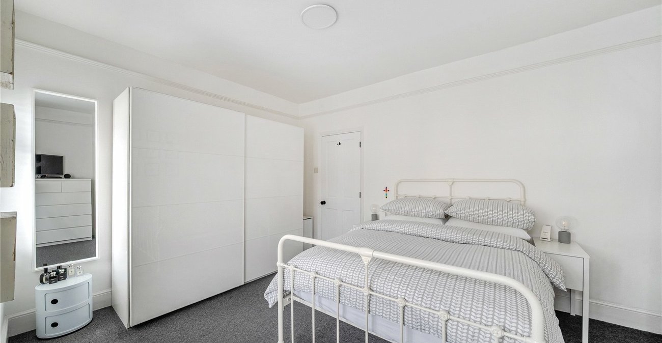 2 bedroom house for sale in Sydenham | Robinson Jackson