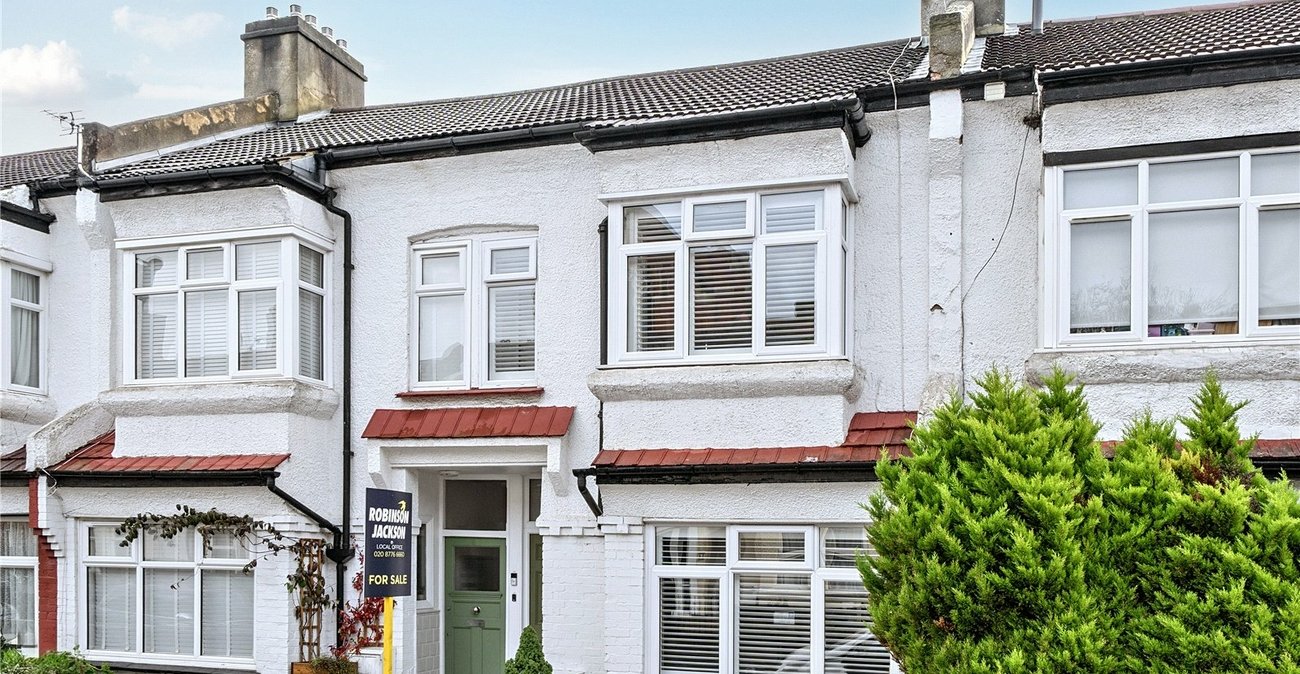 2 bedroom house for sale in Sydenham | Robinson Jackson